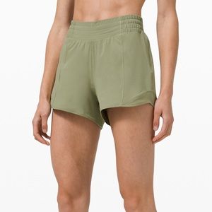 Lululemon Hotty Hot High-Rise Short 4”